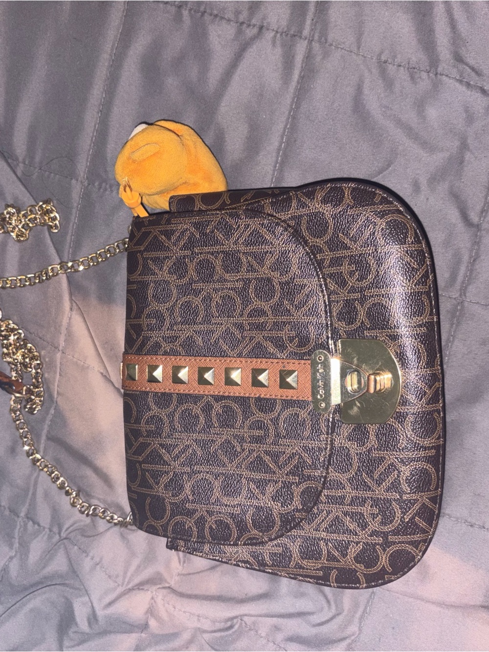 Steve Madden Brown Signature Crossbody with Gold Chain